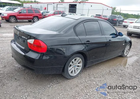 2007 BMW 328Xi z USA, uszkodzony, nr VIN WBAVC93587KX54462